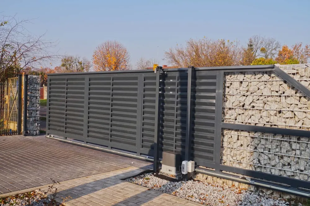 Installation et dépannage portails à Mouzillon